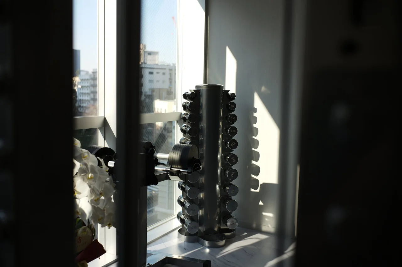 鏡越しに見た器具のディテール